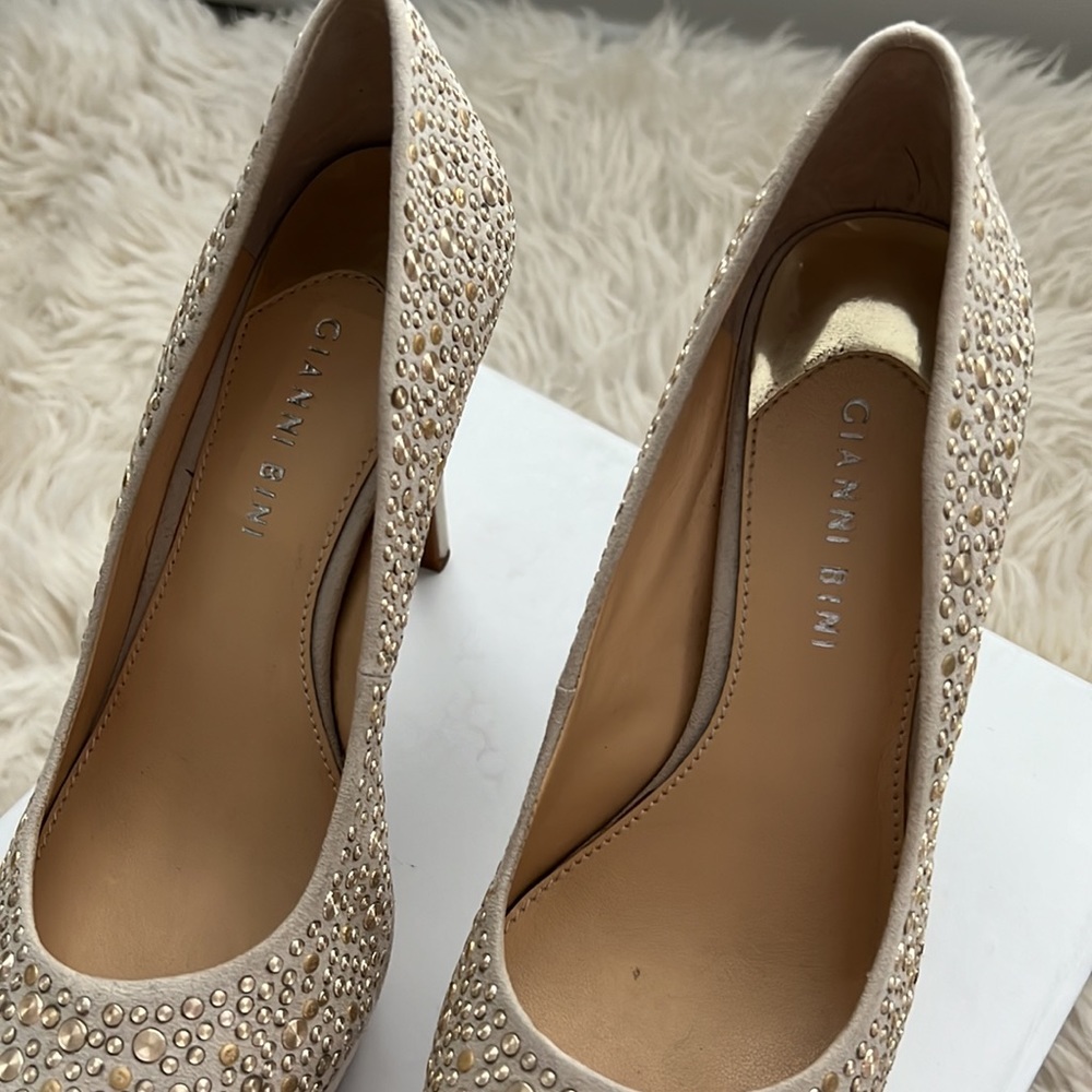 Gianni Bini heel shoes - Picture 2 of 5